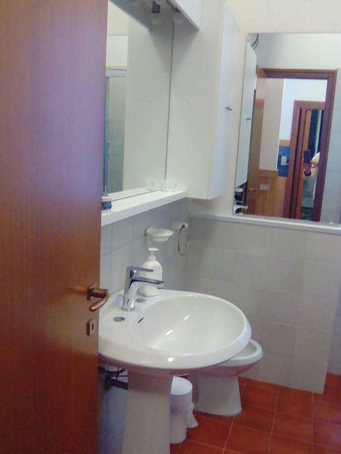 Lorenzo Apartment Levanto Luaran gambar