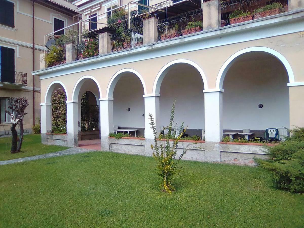 Lorenzo Apartment Levanto Luaran gambar